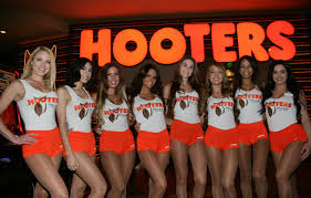 hooters1.jpg