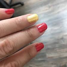 pronails1.jpg